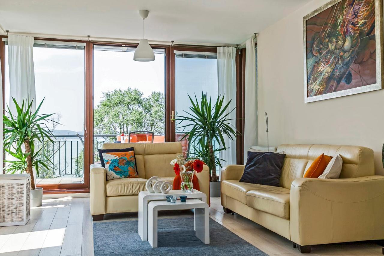 Panoramic Art Apartment With Jacuzzi Balatonlelle Exterior photo